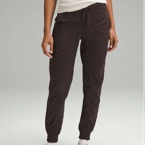 Lululemon Dance Studio Mid-Rise Jogger *Full Length Espresso size 2